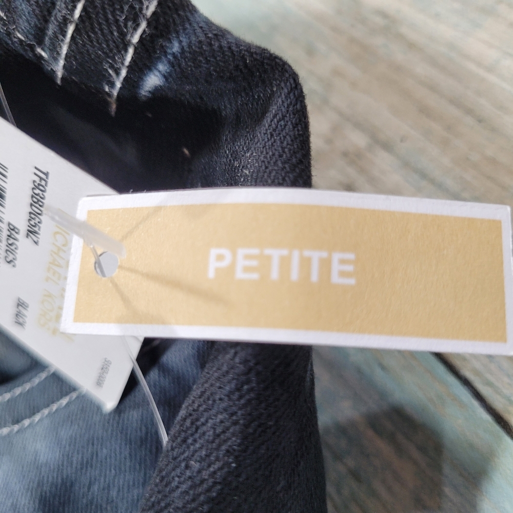 ✨️HP✨️Michael kors Tie Dye Denim Jean. - Picture 11 of 15